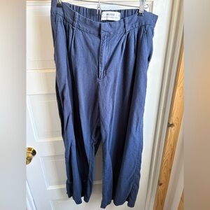 Hollister Linen Blend High Rise Pants
